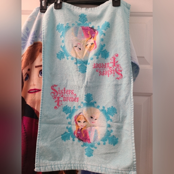 DISNEY FROZEN OLAF ELSA BATHROOM SET - Picture 9 of 16